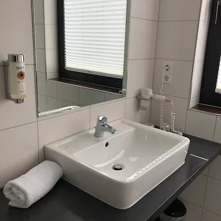 Hotel Akzent Hotel Jonathan 4*