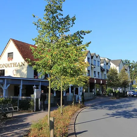 Akzent Jonathan Hotel 4*