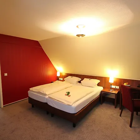 Akzent Hotel Jonathan Hotell 4*