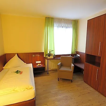 Akzent Hotel Jonathan Hotel 4*