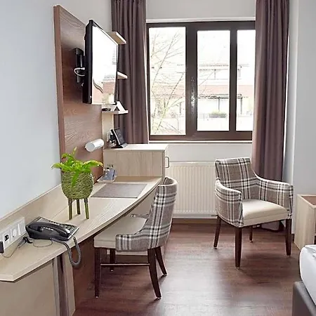 Akzent Jonathan 4* Lippstadt