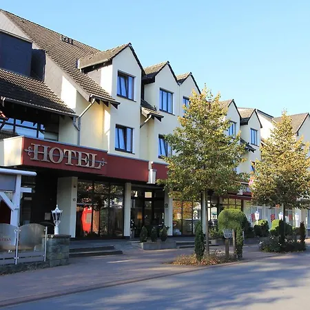 Akzent Jonathan Hotel 4*