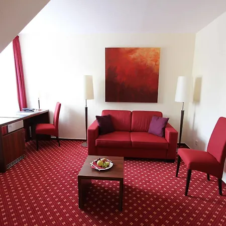 Hotel Akzent Jonathan 4*