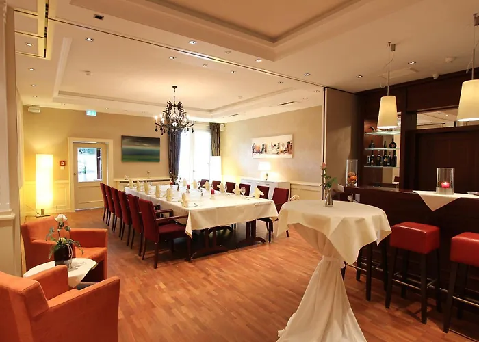 Akzent Jonathan Lippstadt