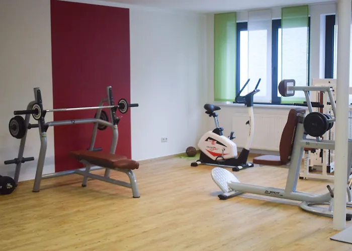 Hotel Akzent Jonathan 4*